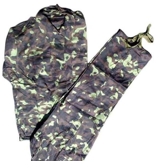 Армійський камуфляжний костюм 