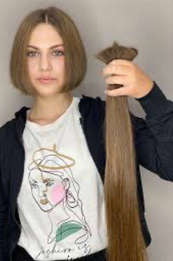 Продати волосся дорого у Дніпрі Купую волосся від 40 см до 125 000 грн
