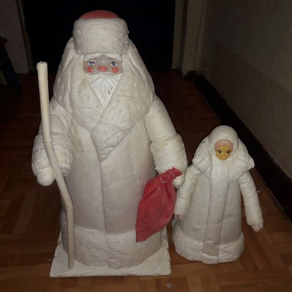 Винтажный Дед Мороз + снегурочка.